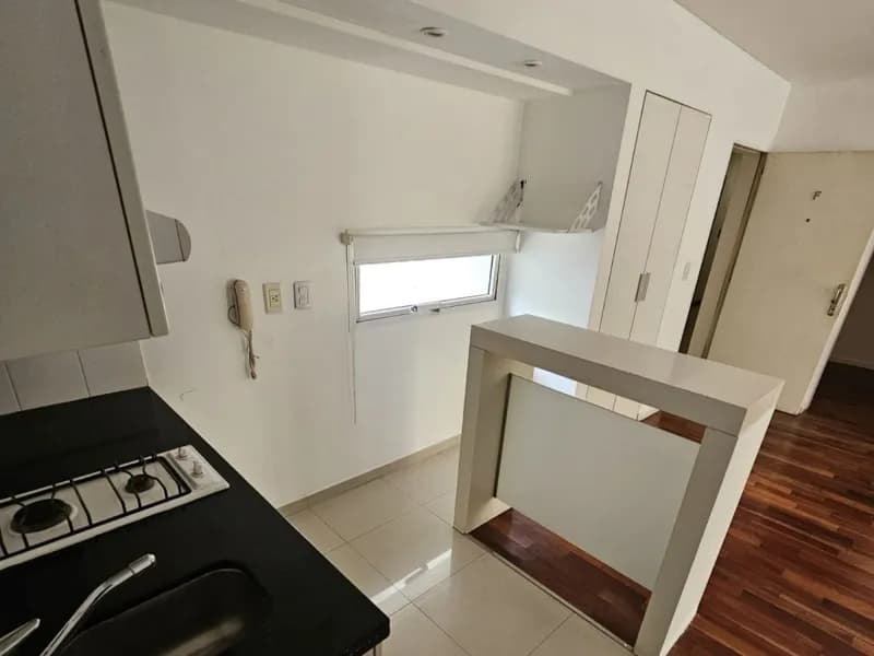 departamento un dormitorio con habitacion comodin en Rosario centro