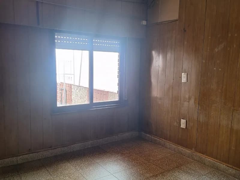 casa interna, dos dormitorios. Arroyo Seco